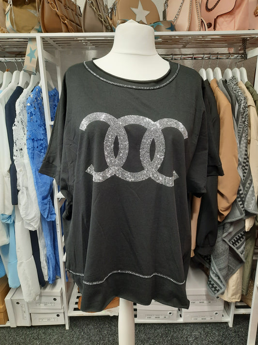 Short Sleeve Top with CC Dimante design...