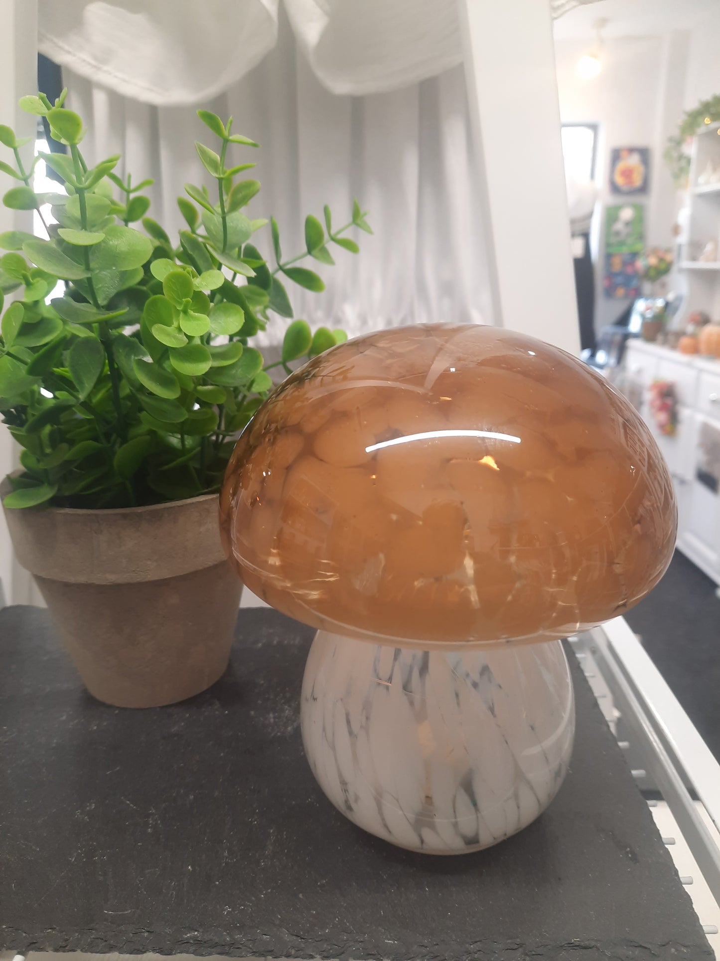 Hand-blown Mushroom (Amber)