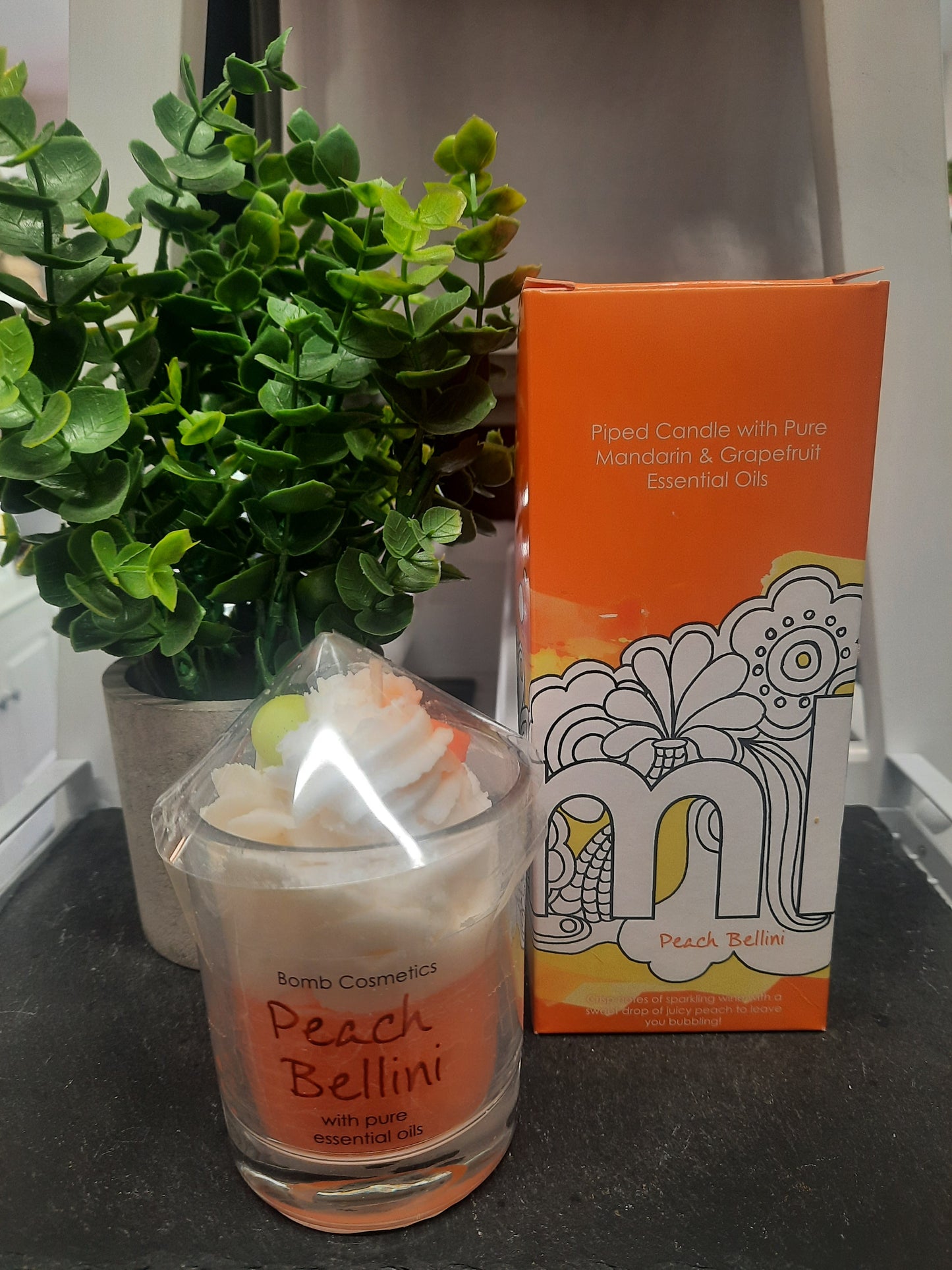 Fragranced Candle ( Peach Bellini )