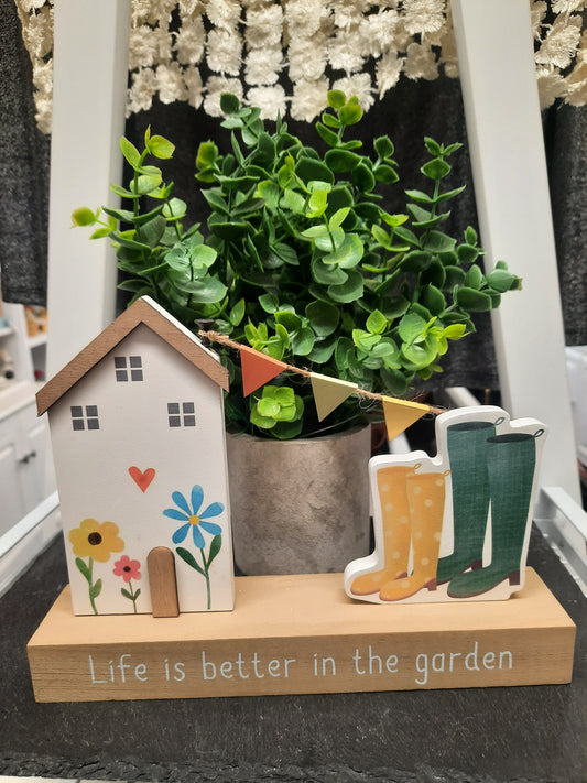 Happy Garden Table Plaque...
