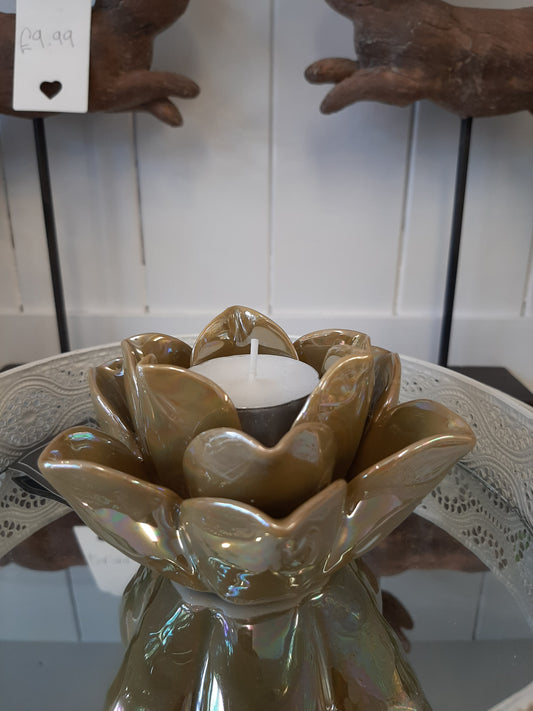 Flower T-light Holder