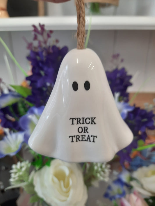 Hanging Ghost Decoration (Trick or Treat)