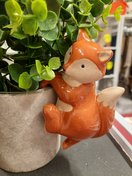 Brown Fox Pot Hanger...