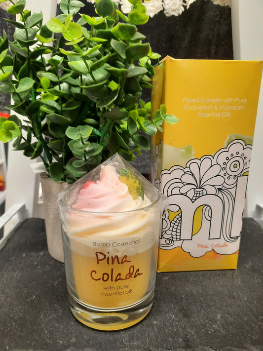 Fragranced Candle ( Pina Colada)