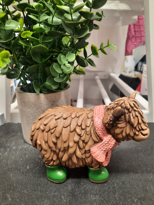 Hughie Highland Cow Home...