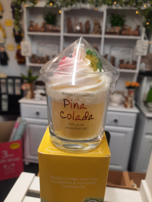 Fragranced Candle ( Pina Colada)
